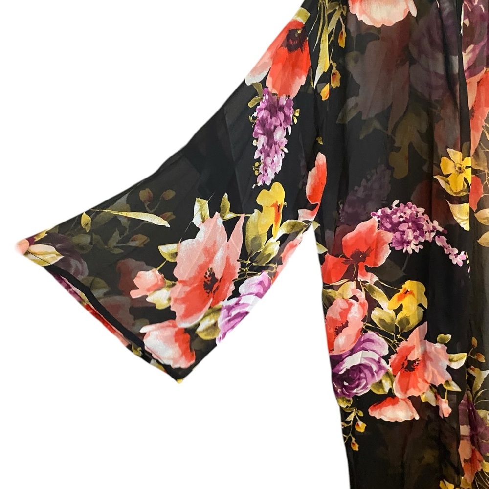 Done not available  black open-front coverup kimono Resortwear vacation spring - Picture 3 of 6